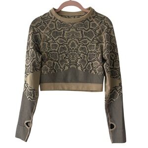 Maxxim Snake Print Seamless Long Sleeve Crop Athletic Top Large